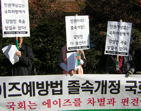 치료대상은 보건복지부와 국회