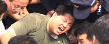 수배된 최호섭 뉴코아노조 사무국장 강제연행